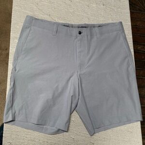 Callaway - Men's Gray Shorts